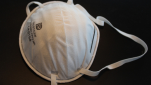 Od čtvrtka nebudou povinné respirátory ve veřejné dopravě