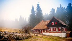 Podívají se i na Liščí boudu