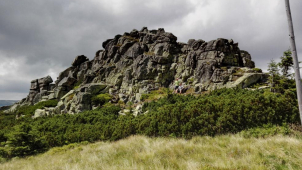 Blíží se jaro, čas výletů. Třeba na Mužské kameny